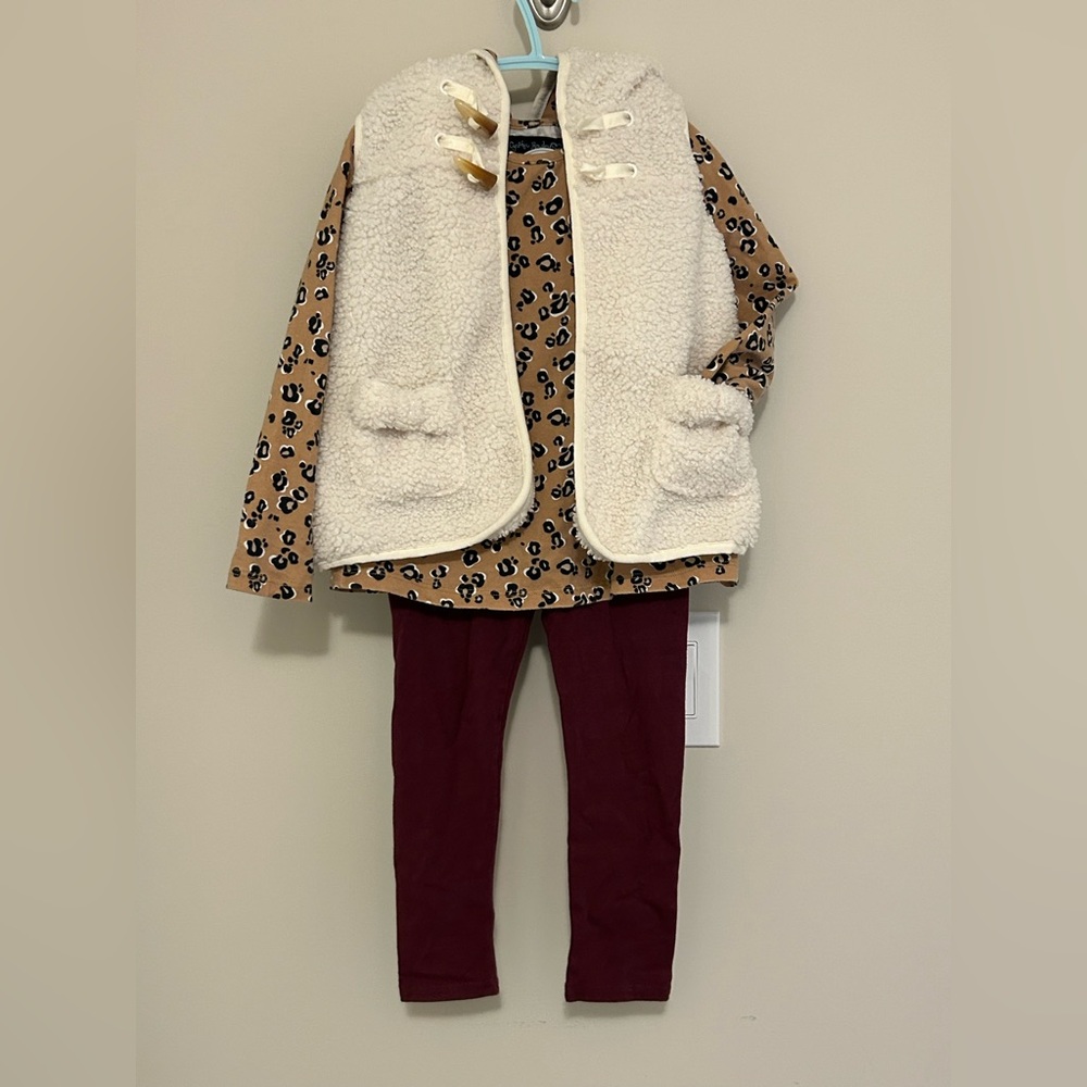 Cynthia Rowley Girls outfit size 4T